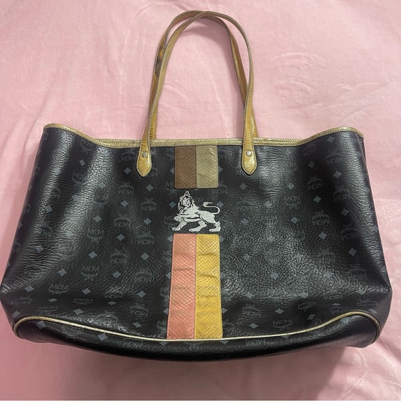 MCM Monogram Tote Bag - Picture 5 of 16